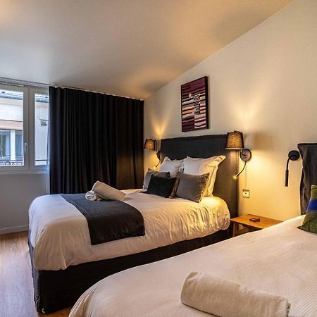 135 - Urban Five Star Apartment In Center Of Párizs Kültér fotó