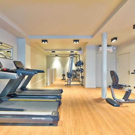 135 - Urban Five Star Apartment In Center Of Párizs Kültér fotó