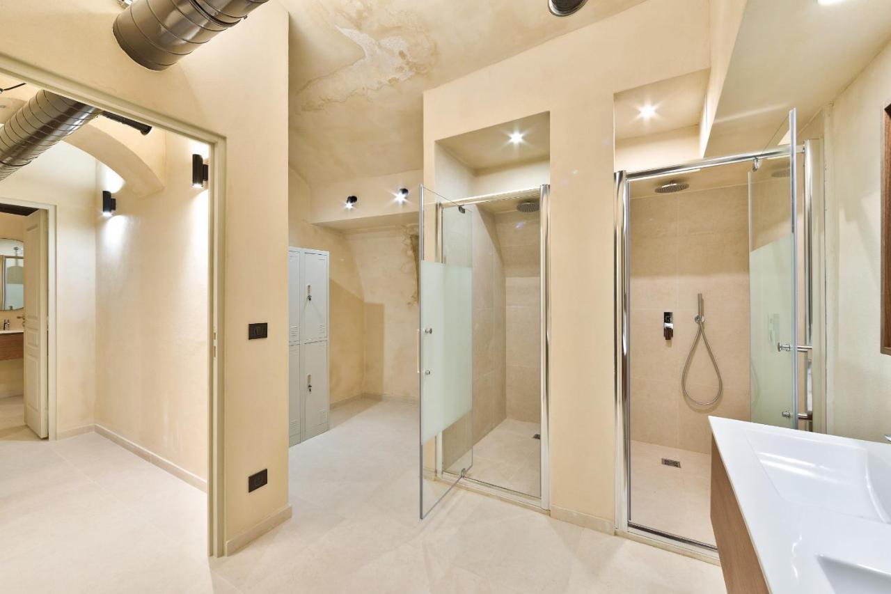 135 - Urban Five Star Apartment In Center Of Párizs Kültér fotó